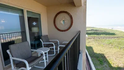 Direct Beachfront Condo-Jacuzzi-Elevator-SPI - image 90 of 156