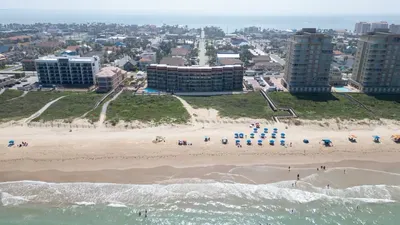 Direct Beachfront Condo-Jacuzzi-Elevator-SPI - image 134 of 156