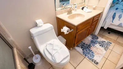Direct Beachfront Condo-Jacuzzi-Elevator-SPI - image 85 of 156