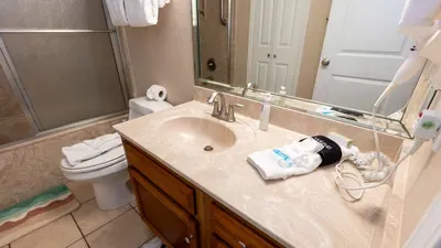 Direct Beachfront Condo-Jacuzzi-Elevator-SPI - image 83 of 156