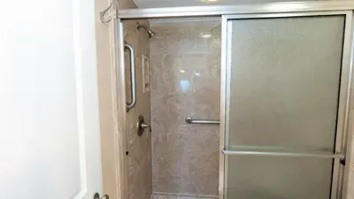 Direct Beachfront Condo-Jacuzzi-Elevator-SPI - image 72 of 156