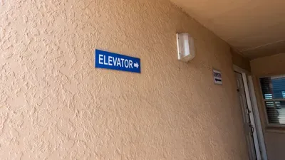 Direct Beachfront Condo-Jacuzzi-Elevator-SPI - image 19 of 156