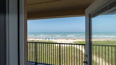 Direct Beachfront Condo-Jacuzzi-Elevator-SPI - image 97 of 156