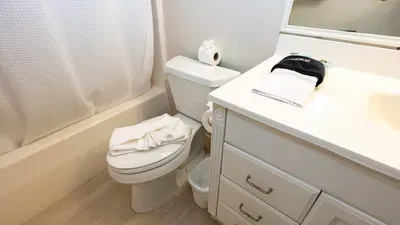 2BR Condo - 2 Pools - Jacuzzi - Steps to Beach SPI - image 133 of 177