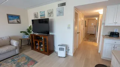 2BR Condo - 2 Pools - Jacuzzi - Steps to Beach SPI - image 49 of 177