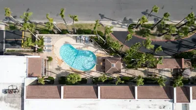 2BR Condo - 2 Pools - Jacuzzi - Steps to Beach SPI - image 175 of 177