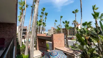 2BR Condo - 2 Pools - Jacuzzi - Steps to Beach SPI - image 144 of 177