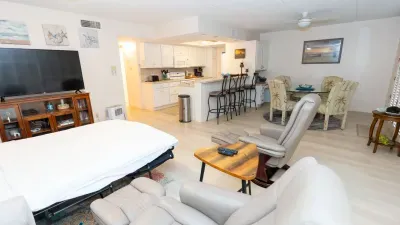 2BR Condo - 2 Pools - Jacuzzi - Steps to Beach SPI - image 68 of 177