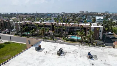 2BR Condo - 2 Pools - Jacuzzi - Steps to Beach SPI - image 155 of 177