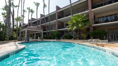 2BR Condo - 2 Pools - Jacuzzi - Steps to Beach SPI - image 149 of 177