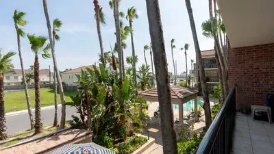 2BR Condo - 2 Pools - Jacuzzi - Steps to Beach SPI - image 143 of 177