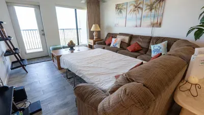 Beachfront 2BR, 5th Floor Views, Wakable SPI - image 4 of 178