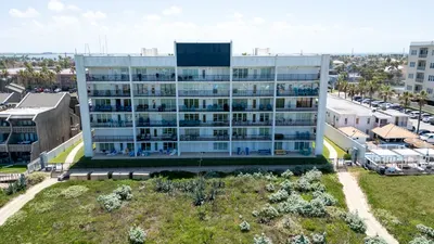 Beachfront 2BR, 5th Floor Views, Wakable SPI - image 177 of 178