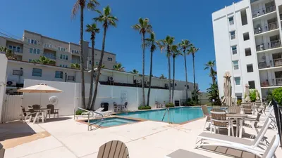 Beachfront 2BR, 5th Floor Views, Wakable SPI - image 126 of 178