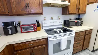 Beachfront 2BR, 5th Floor Views, Wakable SPI - image 32 of 178