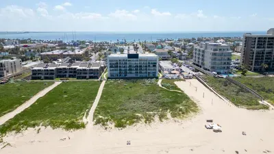 Beachfront 2BR, 5th Floor Views, Wakable SPI - image 170 of 178