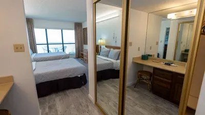 Beachfront 2BR, 5th Floor Views, Wakable SPI - image 91 of 178