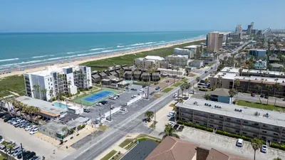 Beachfront 2BR, 5th Floor Views, Wakable SPI - image 159 of 178