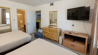 Beachfront 2BR, 5th Floor Views, Wakable SPI - image 101 of 178