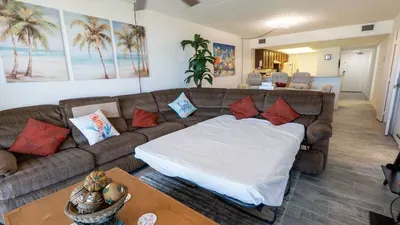 Beachfront 2BR, 5th Floor Views, Wakable SPI - image 77 of 178