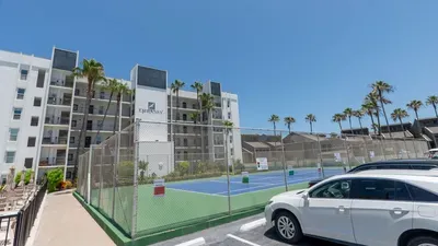Beachfront 2BR, 5th Floor Views, Wakable SPI - image 12 of 178