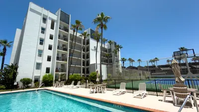 Beachfront 2BR, 5th Floor Views, Wakable SPI - image 140 of 178