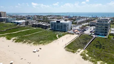 Beachfront 2BR, 5th Floor Views, Wakable SPI - image 169 of 178