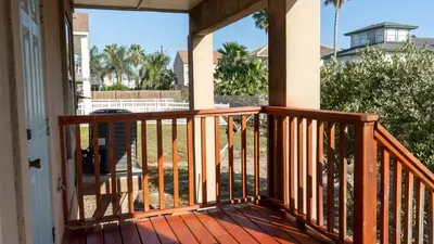 Sunset Bay Views-Private 3 Levels-Rooftop Deck - image 74 of 89