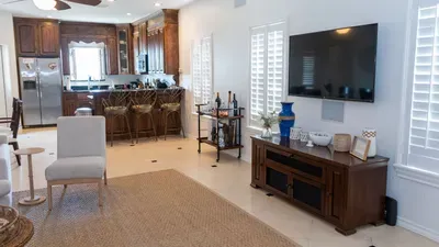 Sunset Bay Views-Private 3 Levels-Rooftop Deck - image 19 of 89