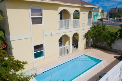 *Clean Pool Walk to Beach * Pet Ok *Ground Floor - image 48 of 66