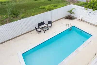 *Clean Pool Walk to Beach * Pet Ok *Ground Floor - image 63 of 66