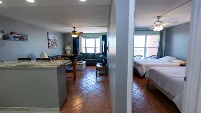 1BR SpaceX Views, Olympic Pool, Beach Access SPI - image 25 of 93