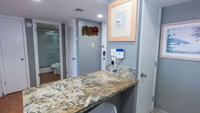 1BR SpaceX Views, Olympic Pool, Beach Access SPI - image 37 of 93