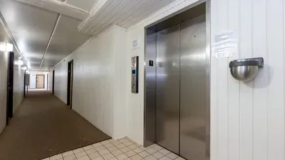 1BR SpaceX Views, Olympic Pool, Beach Access SPI - image 14 of 93