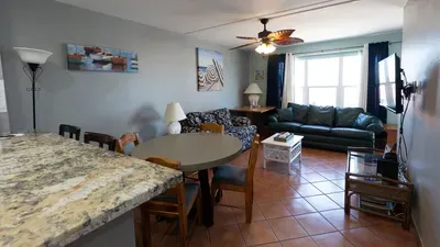 1BR SpaceX Views, Olympic Pool, Beach Access SPI - image 26 of 93