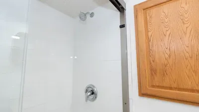 1BR SpaceX Views, Olympic Pool, Beach Access SPI - image 65 of 93