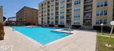 Great Pool " Beach Access " Small Family Perfect - image 47 of 61