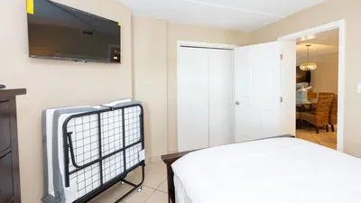 Direct Beachfront 3BR - 3 Pools & 3 Jacuzzis - image 79 of 194