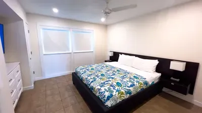 Beachfront Larger Corner Unit | Balcony | Pool - image 43 of 65