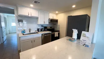 Beachfront Larger Corner Unit | Balcony | Pool - image 34 of 65