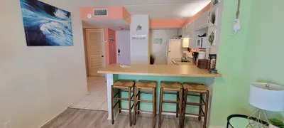 * BBQ Pits *Private Beach Access * Pool & Hot Tub - image 49 of 76