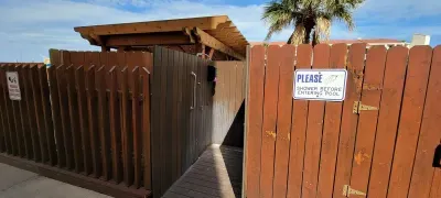 * BBQ Pits *Private Beach Access * Pool & Hot Tub - image 43 of 76