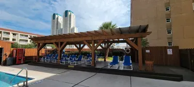 * BBQ Pits *Private Beach Access * Pool & Hot Tub - image 40 of 76