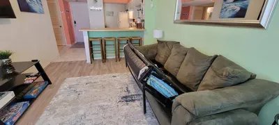 * BBQ Pits *Private Beach Access * Pool & Hot Tub - image 21 of 76