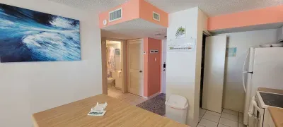 * BBQ Pits *Private Beach Access * Pool & Hot Tub - image 67 of 76