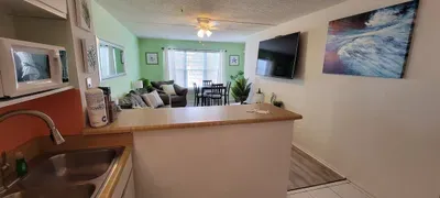 * BBQ Pits *Private Beach Access * Pool & Hot Tub - image 53 of 76