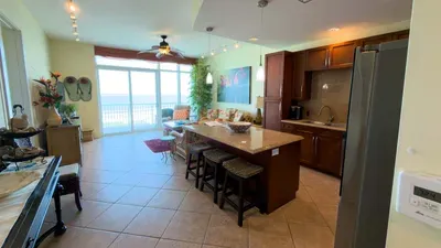 Sapphire Exclusivity * Luxury" Killer Views - image 42 of 186