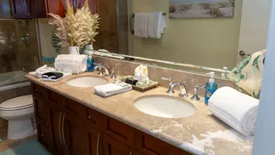 Sapphire Exclusivity * Luxury" Killer Views - image 84 of 186
