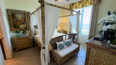 Sapphire Exclusivity * Luxury" Killer Views - image 50 of 186