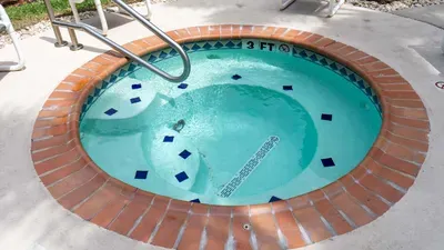 Near Beach " Updated " Pool & Hot Tub - image 81 of 94